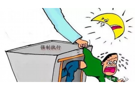 新华对付老赖：刘小姐被老赖拖欠货款